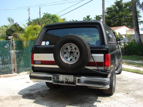 1987 Ford F-150 - 1990 Bronco XLT 351