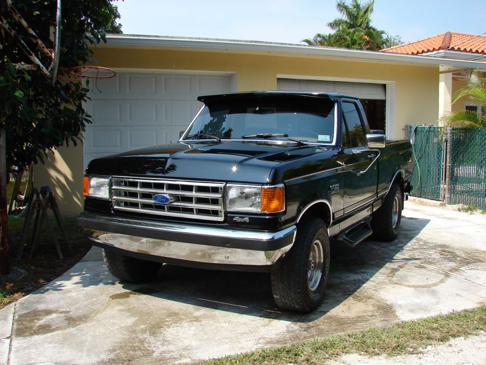 1987 F150 SWB 4X4 351 Automatic