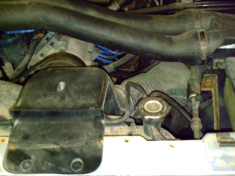 1990 Ford Bronco - Factory Set Up For 302 & 351, Gets Air From Between Rad Support And Hood