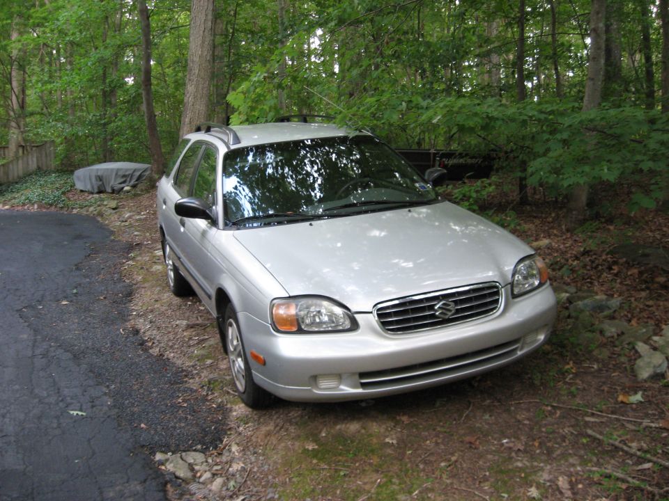 2001 Suzuki Esteem “Hazuki”