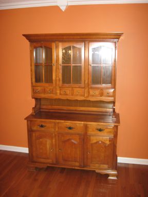 2003 Ford Crown Victoria - China Hutch