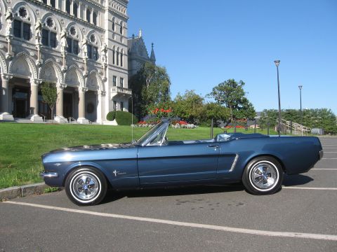1965 Ford Mustang photo