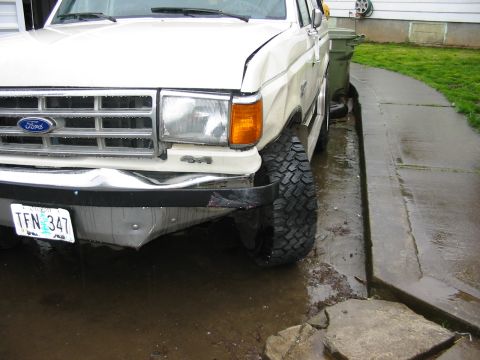 1989 Ford Bronco - Yup, hurts.