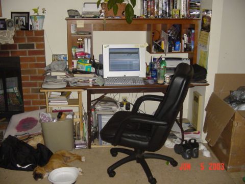1989 Ford Bronco - Computer area, what a mess!!