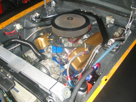 1970 Ford Mustang - can't get enough of the engine