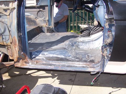 1986 Ford Bronco - Sanding starts