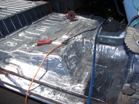 1986 Ford Bronco - Font tub sanded