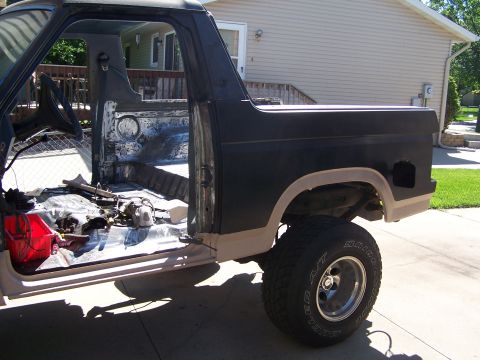 1986 Ford Bronco - Test fit #2