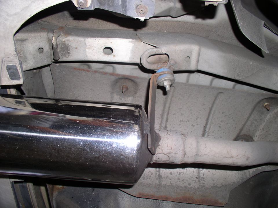 Chrome exhaust tip and hanger assembly