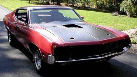 1970 Ford Ranchero - shaker & no vent hood