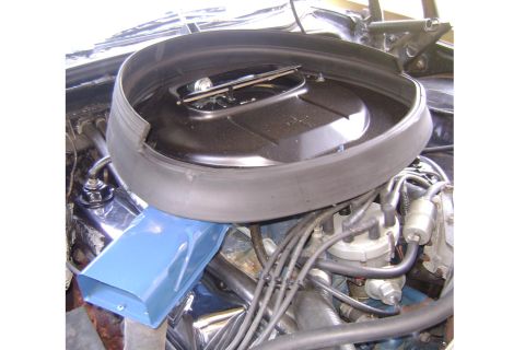 1972 Ford Ranchero - Engine bay detail with air cleaner and distributor visible.