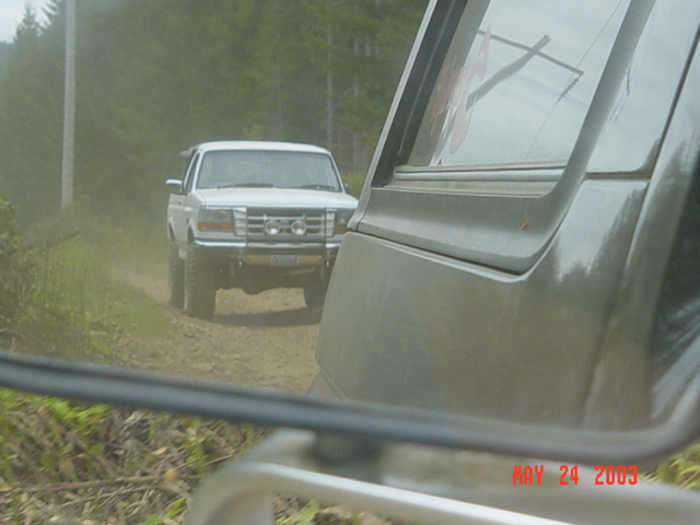 Cool shot of Mark in the rearveiw