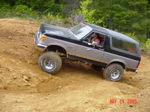 1989 Ford Bronco - Then my turn up the hill