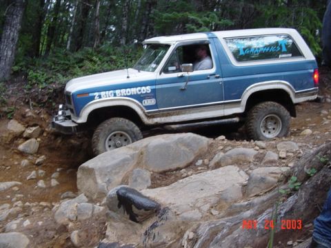 1989 Ford Bronco - Here comes Todd down "Little Rubicon"