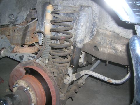 1985 Ford Bronco - rt suspension