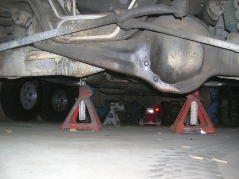1985 Ford Bronco - tie rod.