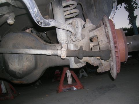 1985 Ford Bronco - lt side tie rod