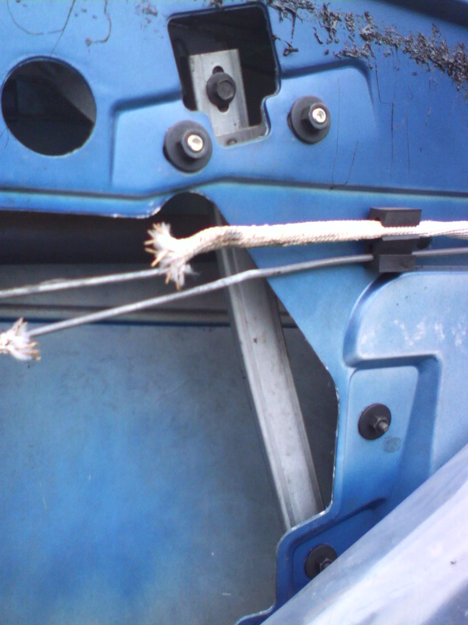 96 camaro door track