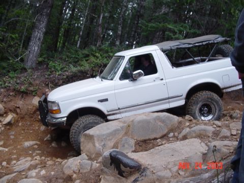 1989 Ford Bronco - Marks turn down the hill