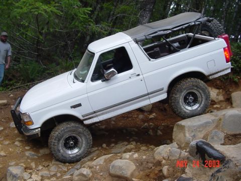 1989 Ford Bronco - Way, Way up the rock