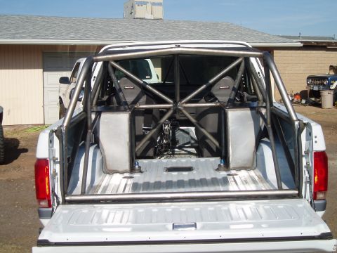 1995 Ford Bronco - rear bare