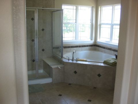 1995 Ford Bronco - Master bath