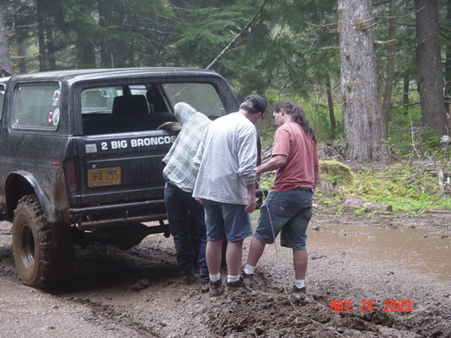 Hooking up the winch