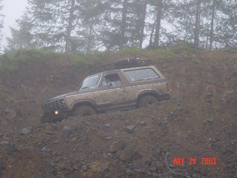 1989 Ford Bronco - Cool shot of ken going down a big hill
