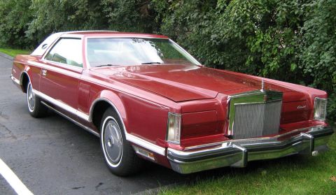 1988 Mercury Grand Marquis - all waxed. 9-8-07