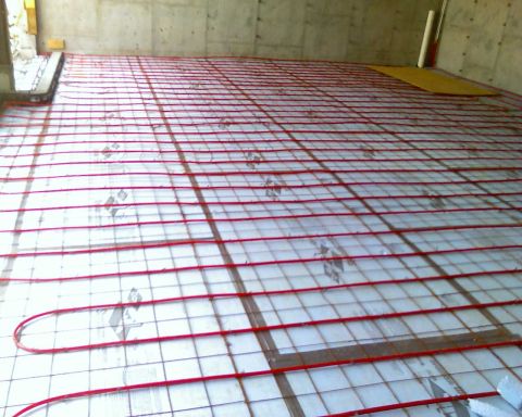 2006 Ford E350 - Radiant heat garage in a new house.