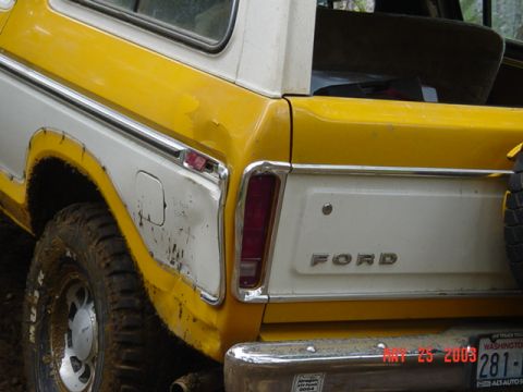 1989 Ford Bronco - He caught a tree on the same corner. That makes 3 dents now