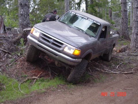 1989 Ford Bronco - Little off camber