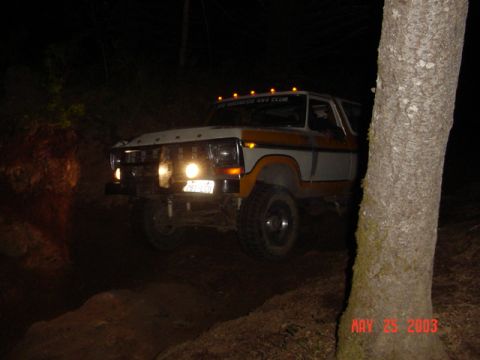 1989 Ford Bronco - Barely even spun a tire