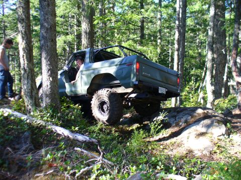 Body damage run - 1978 Ford Bronco