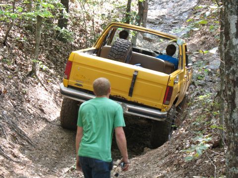 1993 Ford Bronco - The tough ledge is in sight...