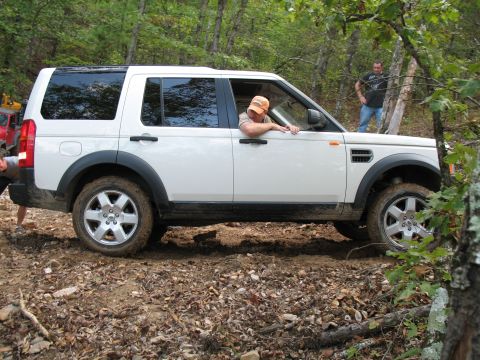 1993 Ford Bronco - Backing down to give it another shot.