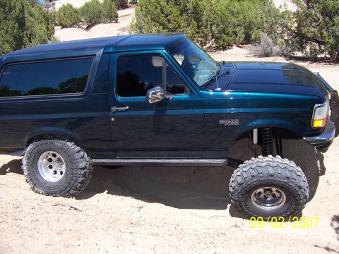 1994 Ford Bronco - More flexing