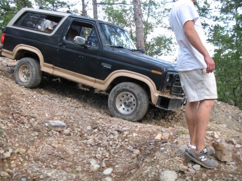 1993 Ford Bronco - Steep...