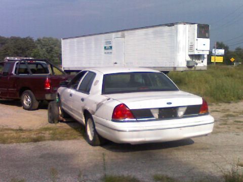 1998 Ford Crown Victoria photo