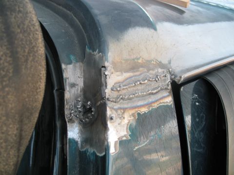 1992 Ford Bronco - Welded a reinforcemant 1/8"x1" (you can barely see it sticking out)