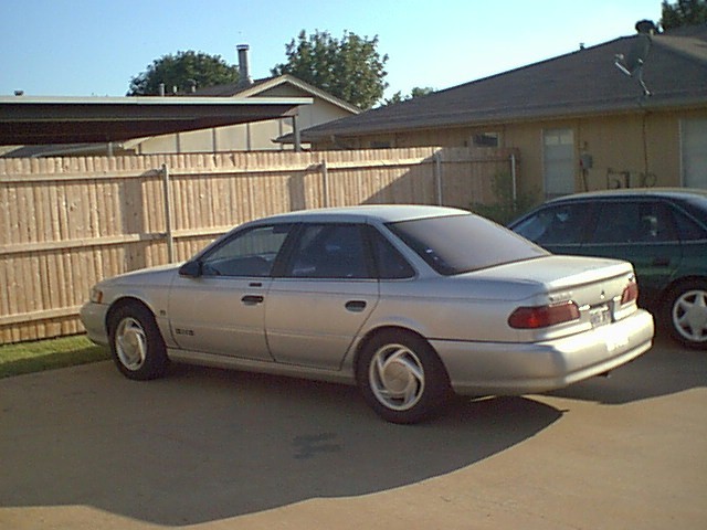 1992 Ford Taurus “ThunderSHO”