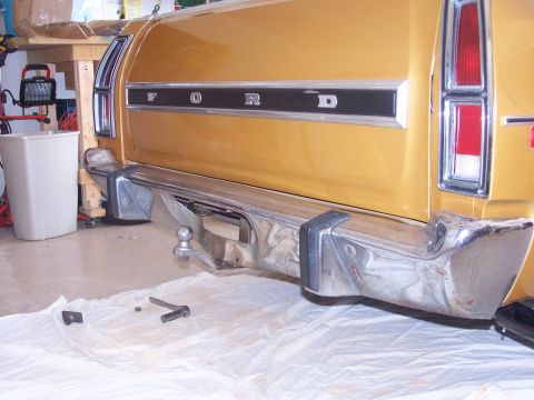 1973 Ford Ranchero - Rear view of a 1973 Ford Ranchero showing the bumper and a tow hitch assembly.