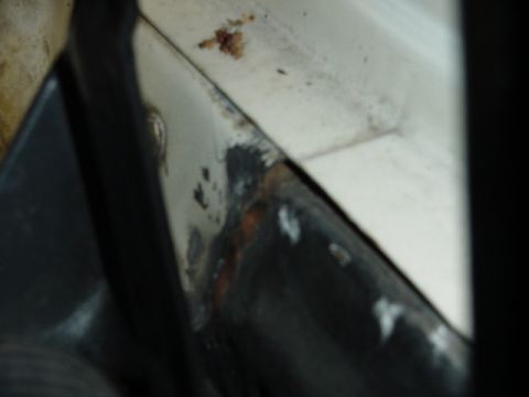 1964 Ford Fairlane - See how the passenger side inner fender moved forward, and they left it there?
