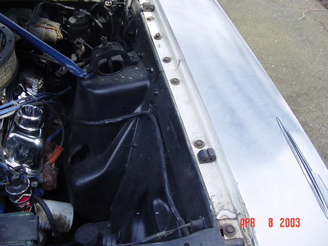 Notice the clean line of the inner fender and the fender