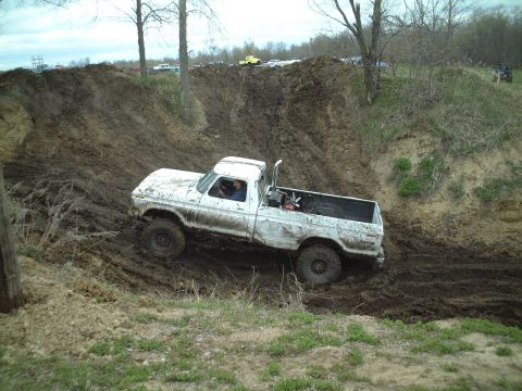 1979 Ford F-150 - Trying the other hill