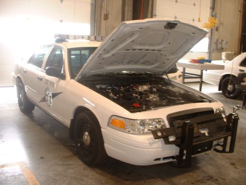 2000 Ford Crown Victoria - Another 2007 Crown Victoria w/ decals getting ready for service