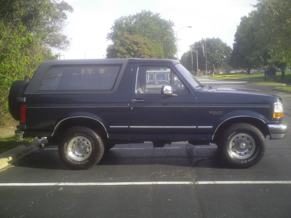 1995 Ford Bronco