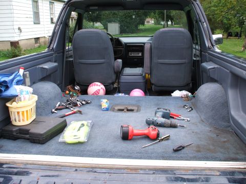 1990 Ford Bronco - Another start view. Ready to strip - junk and all..! Cross your fingers for rust free metal underneath...this is Michigan you know.
