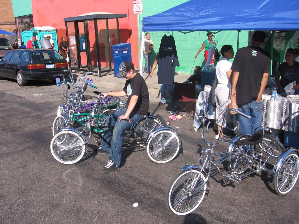 my n*gga P-sh*t on da bikez!