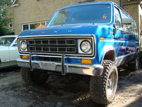 1978 Ford E250 photo